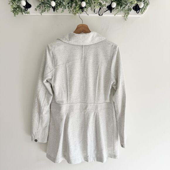 Cabi Womens Gray Blazer Jacket Collared Zipped Pockets Long Sleeve Size Medium - Picture 2 of 5